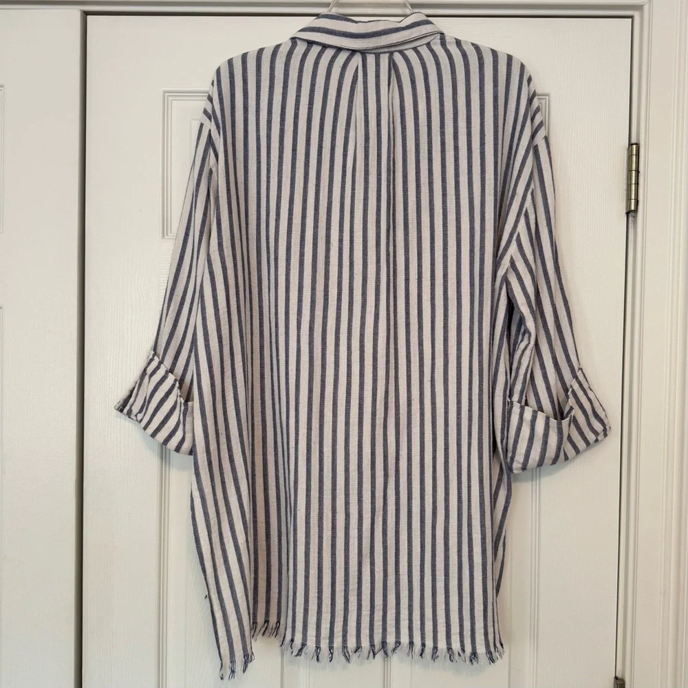 Umgee Blue Striped Tunic Top M - Picture 2 of 12